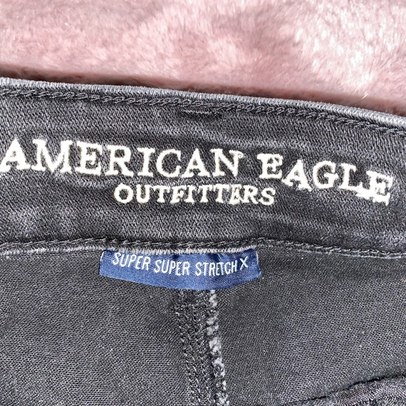 Small American Eagle Black Jean Shorts - Picture 3 of 3